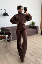 Yarasa Kollu Balıkçı Yaka Triko Takım Kahverengi