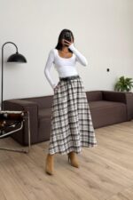 Beli Lastikli Ekose Etek Beyaz