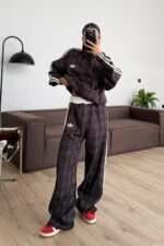 Ekose Desenli Yanları Şeritli Eşofman Takım Kahverengi