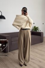 Beli Kemerli Pileli Pantolon Karamel