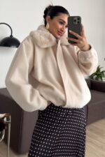 Yakası Kürklü Fermuarlı Peluş Ceket Taş