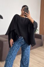 Uçuşan Pelerin Bluz Siyah