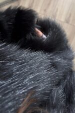 Hakim Yaka Işıltılı Kürk Siyah - Görsel 3