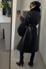 Yakası Kürklü Rugan Deri Kaban Siyah - Görsel 4