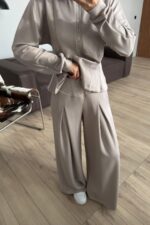 Pantolonu Pileli Bol Paça Hırka Takım Taş - Görsel 2