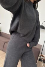 Balıkçı Yaka Triko Takım Füme - Görsel 3