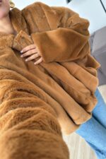 Fermuarlı Kapşonlu Peluş Hırka Taba - Görsel 2