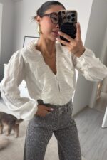 Önü Fırfırlı Bluz Beyaz - Görsel 2