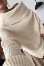 Geniş Boğazlı Asimetrik Kazak Ekru - Görsel 2