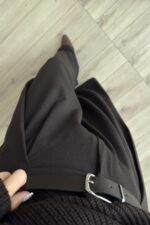 Beli Kemerli Pileli Pantolon Acı Kahve - Görsel 3