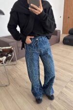 Önü Dalgalı Taşlı Koyu Mavi Jean - Görsel 2