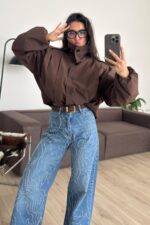 Pileli Dik Yaka Kısa Mont Kahverengi