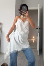 Kırışmayan Saten Dantel Elbise Ekru