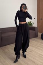 Paçası Ayarlanabilir Yanları Cepli Pantolon Siyah