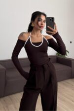 Biyeli Boyundan Bağlamalı Bluz Kahverengi