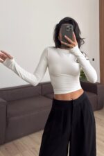 Parmak Geçirmeli Soft Touch Bluz Beyaz