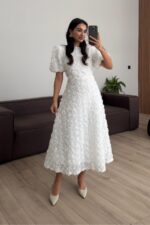 Güllü Kısa Kollu Elbise Beyaz