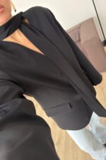 Kuşaklı V Yaka Ceket Siyah - Görsel 3