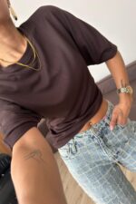 Kol Altı Pileli Tişört Kahverengi - Görsel 2