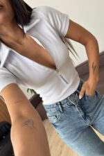 Polo Yaka Yarım Fermuarlı Tişört Beyaz - Görsel 2