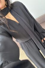 Kolları Volanlı V Yaka Pantolon Takım Siyah - Görsel 3