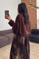 Bolerolu Boğazlı Sırtı Açık Bluz Kahverengi - Görsel 3