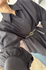 Vatkalı Kemerli Balon Kol Gömlek Siyah - Görsel 3