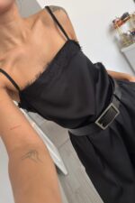 Askılı Dantel Detaylı Saten Bluz Siyah - Görsel 2