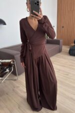 Kruvaze Yaka Bağlamalı Crep Pantolon Takım Kahverengi - Görsel 2