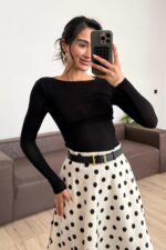 Dp Kayık Yaka Transparan Bluz Siyah