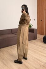 Yakası Kemerli Balon Kol Paraşüt Takım Açık Kahve - Görsel 4