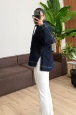 Yanları Yırtmaçlı Yakası Bağlamalı Denim Bluz - Görsel 3