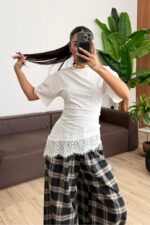 Belden Oturtmalı Asimetrik Tişört Beyaz