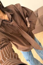 Oversize Çizgili Fular Detaylı Gömlek Kahverengi - Görsel 3