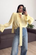 Boyundan Bağlamalı Kolları Volanlı Bluz Sarı