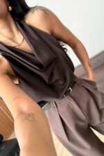 Degaje Yaka Saten Bluz Kahverengi - Görsel 2