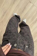 Çiçek Desenli Geniş Paça Kahve Jean - Görsel 3