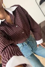 Yakası Beyaz Çizgili Gömlek Bordo - Görsel 2