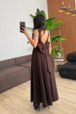 Kare Yaka Fiyonklu Elbise Kahverengi - Görsel 3