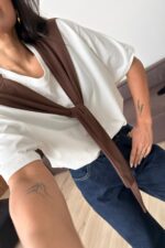 İki Renkli Bağlamalı Tişört Kahverengi - Görsel 2