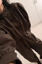 Yakası Kemerli Balon Kol Paraşüt Takım Acı Kahve - Görsel 3