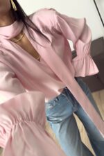 Boyundan Bağlamalı Kolları Volanlı Bluz Pembe - Görsel 2