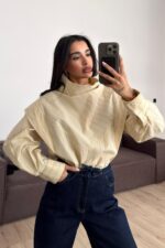 Dik Yaka Çizgili Bluz Bej