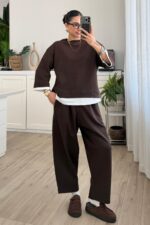 Üstü İki Parça Pantolon Takım Kahverengi