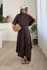 Yarasa Kol Belden Oturtmalı Etek Takım Kahverengi