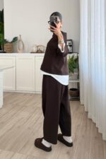 Üstü İki Parça Pantolon Takım Kahverengi - Görsel 4