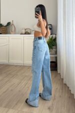 Paçası Katlı Yırtık Açık Mavi Jean - Görsel 4