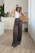 Pareosu Taşlı Saten Pantolon Kahverengi