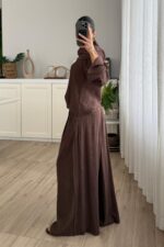 Madonna Yaka Desenli Takım Kahverengi - Görsel 3