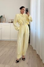 Çıtçıtlı Gömlek Kemerli Şalvar Pantolon Takım Sarı